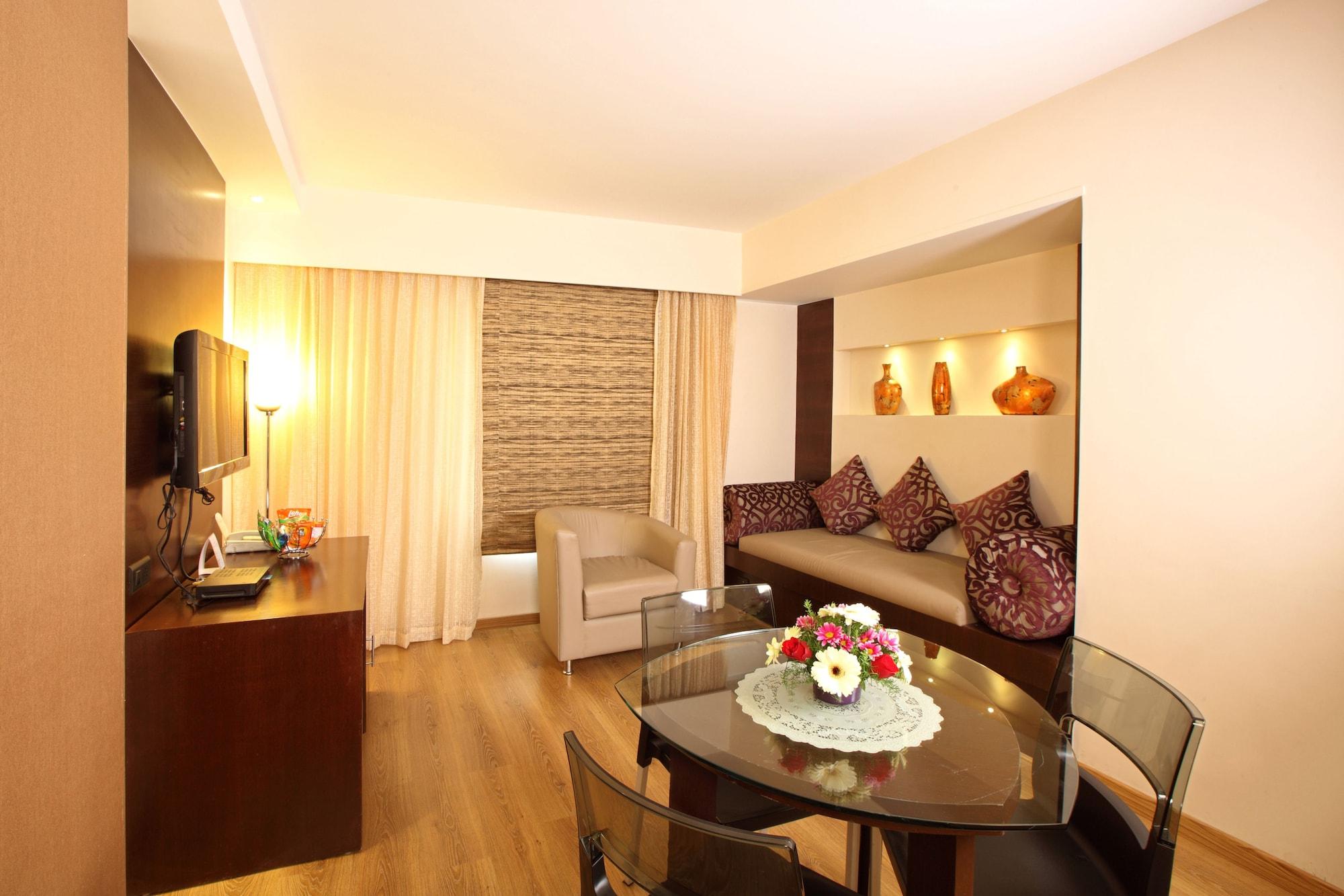 Octave Hotel & Spa - Sarjapur Road Бангалор Экстерьер фото