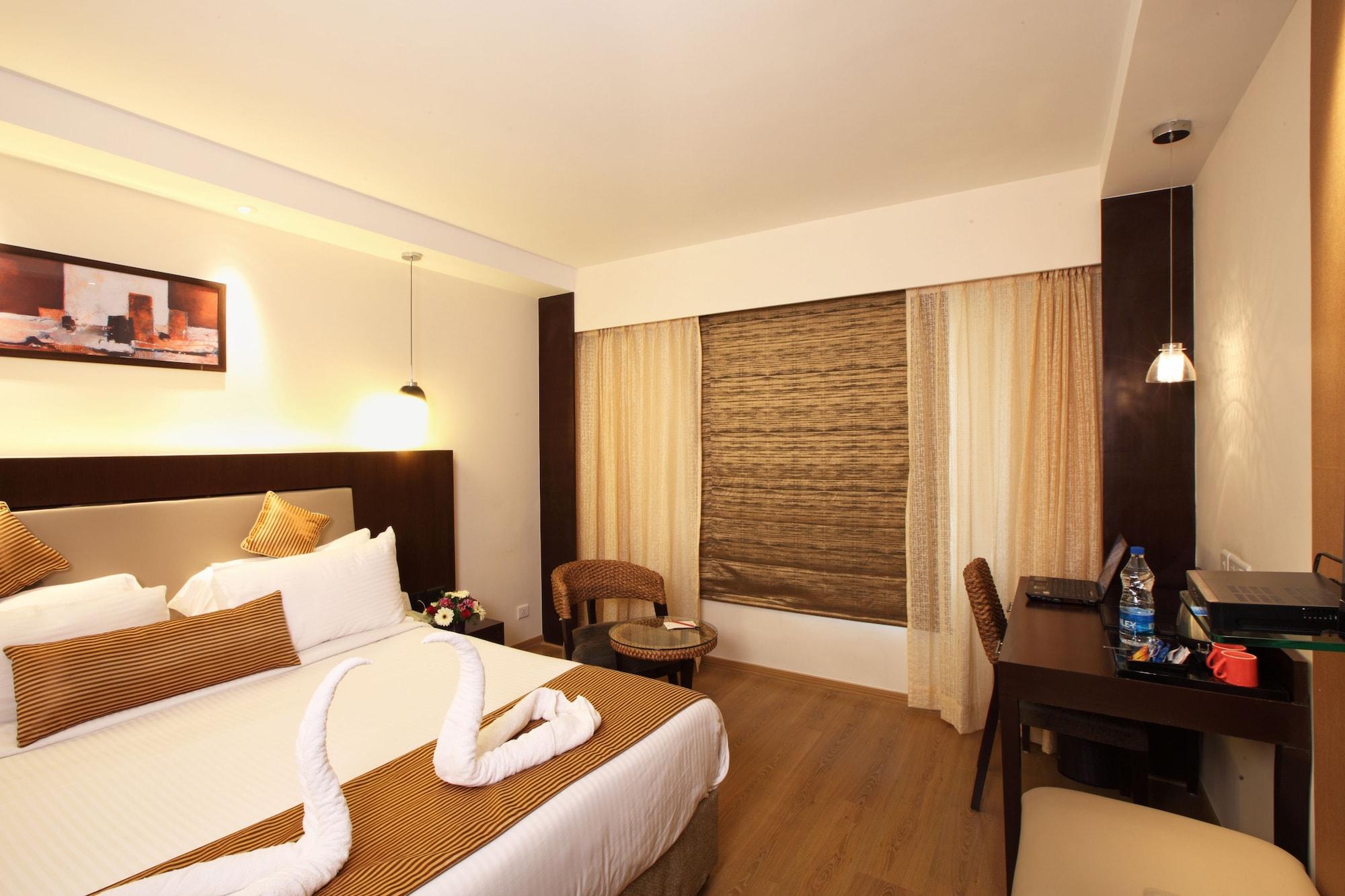 Octave Hotel & Spa - Sarjapur Road Бангалор Экстерьер фото