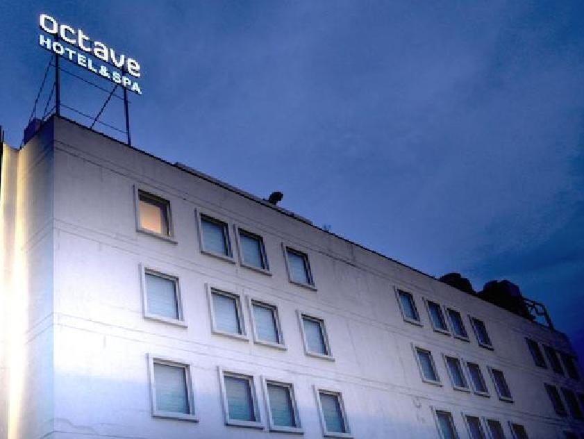 Octave Hotel & Spa - Sarjapur Road Бангалор Экстерьер фото