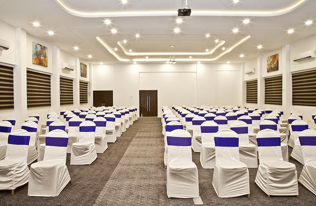 Octave Hotel & Spa - Sarjapur Road Бангалор Экстерьер фото