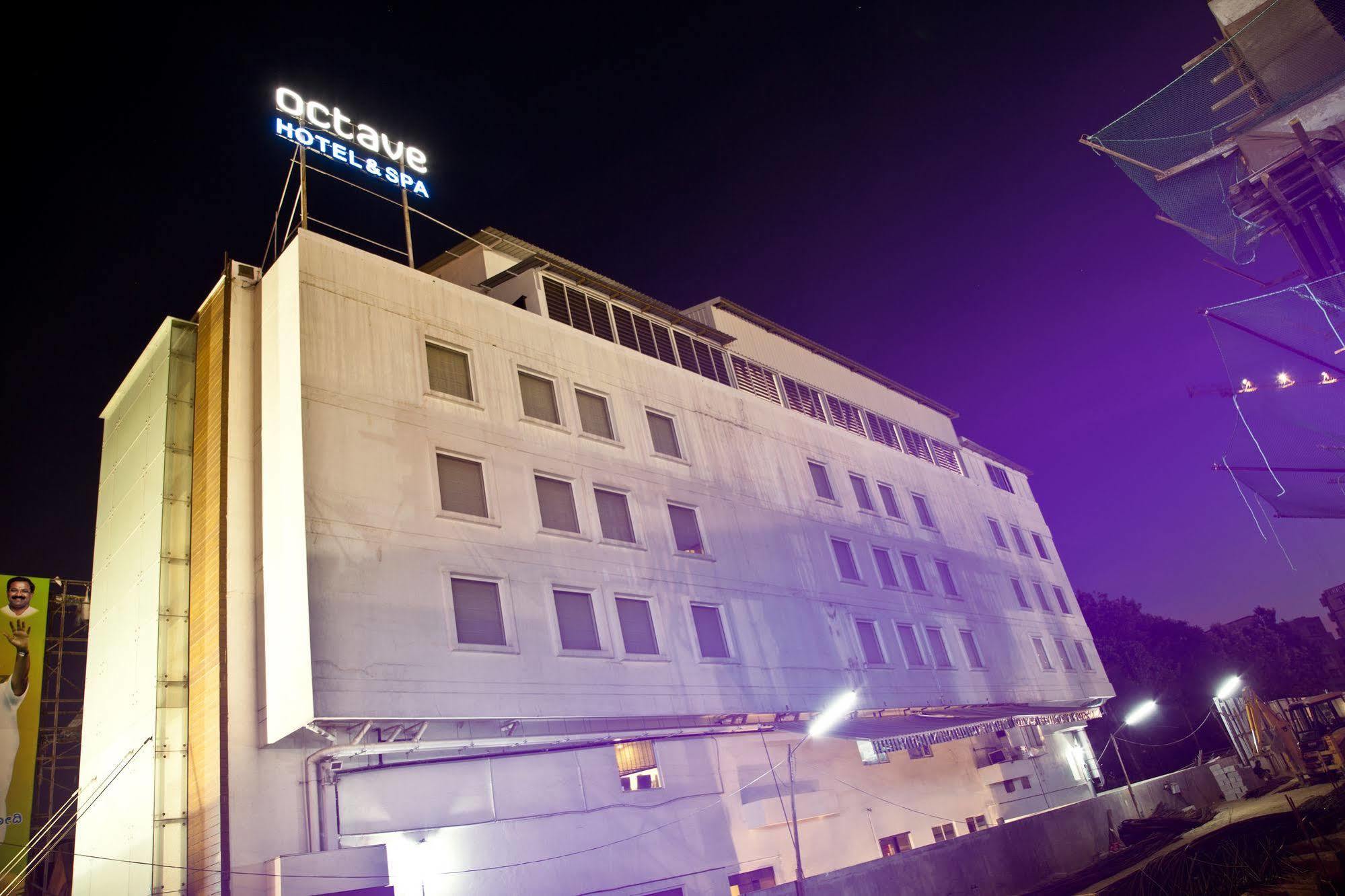 Octave Hotel & Spa - Sarjapur Road Бангалор Экстерьер фото